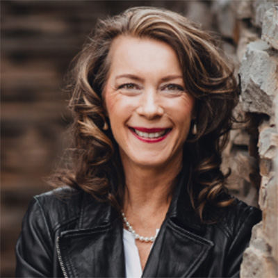 Heidi Olinger